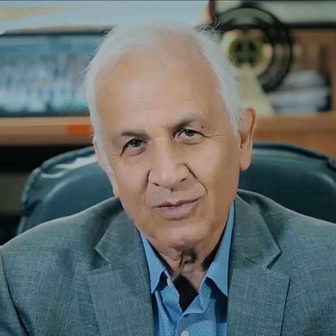 دکتر علینقی مشایخی